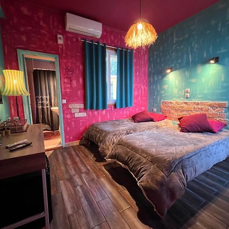 Antares Boutique Guesthouse Perama  Buitenkant foto