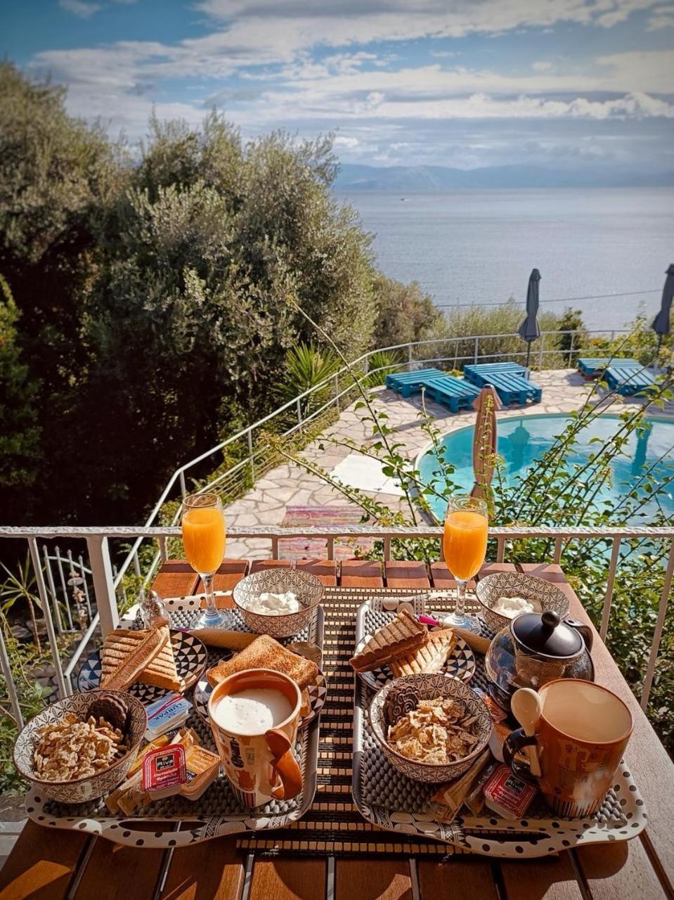 Antares Boutique Guesthouse Perama  Buitenkant foto