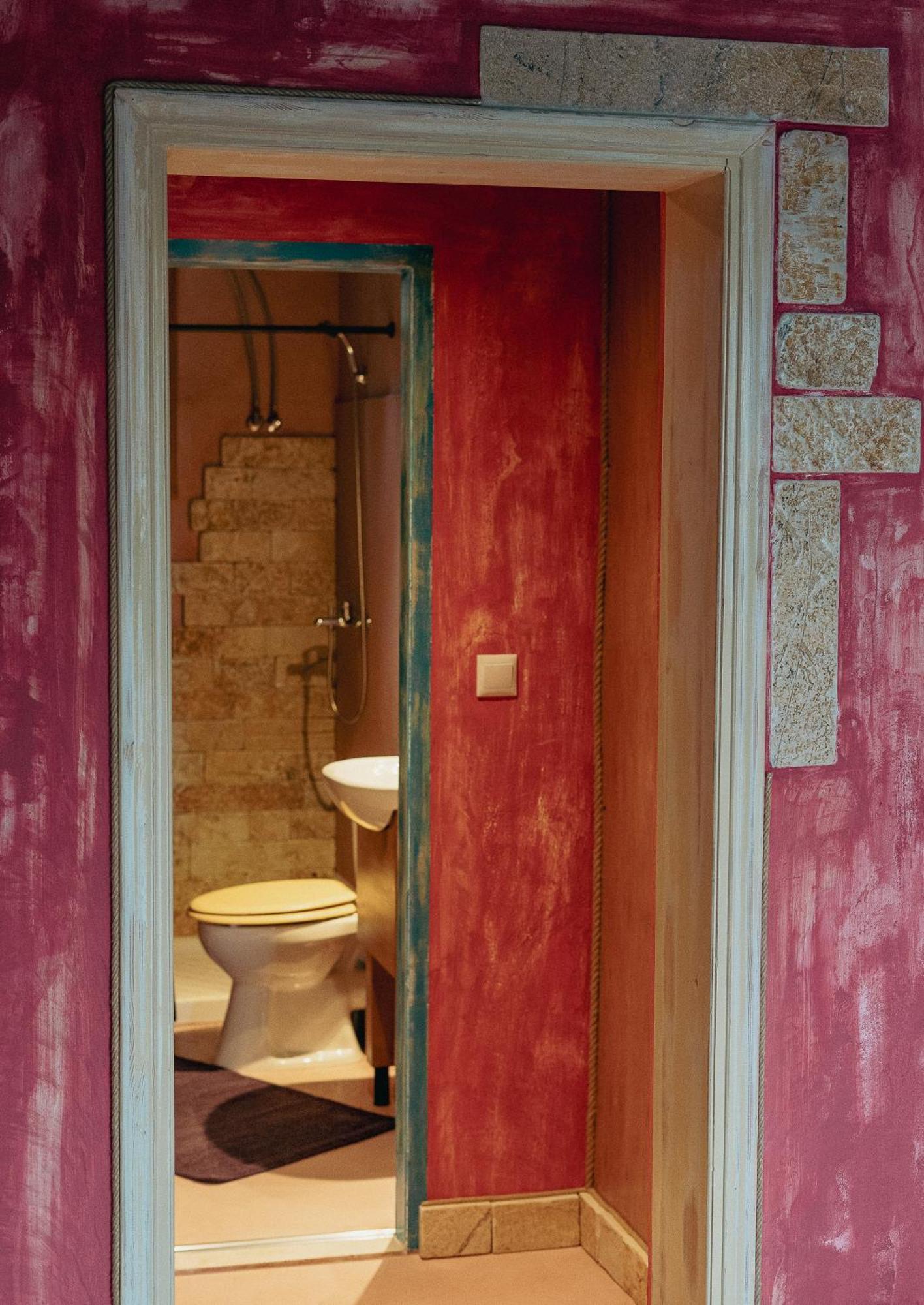 Antares Boutique Guesthouse Perama  Buitenkant foto