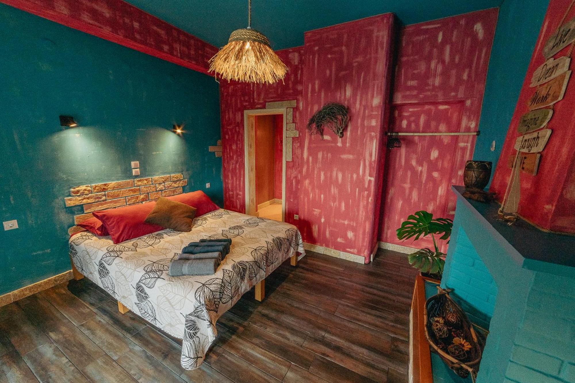 Antares Boutique Guesthouse Perama  Buitenkant foto