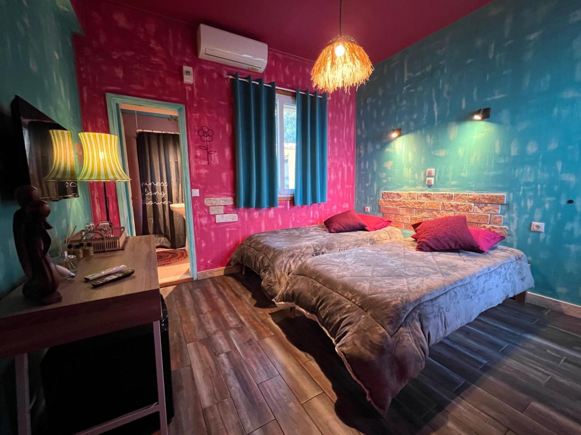 Antares Boutique Guesthouse Perama  Buitenkant foto